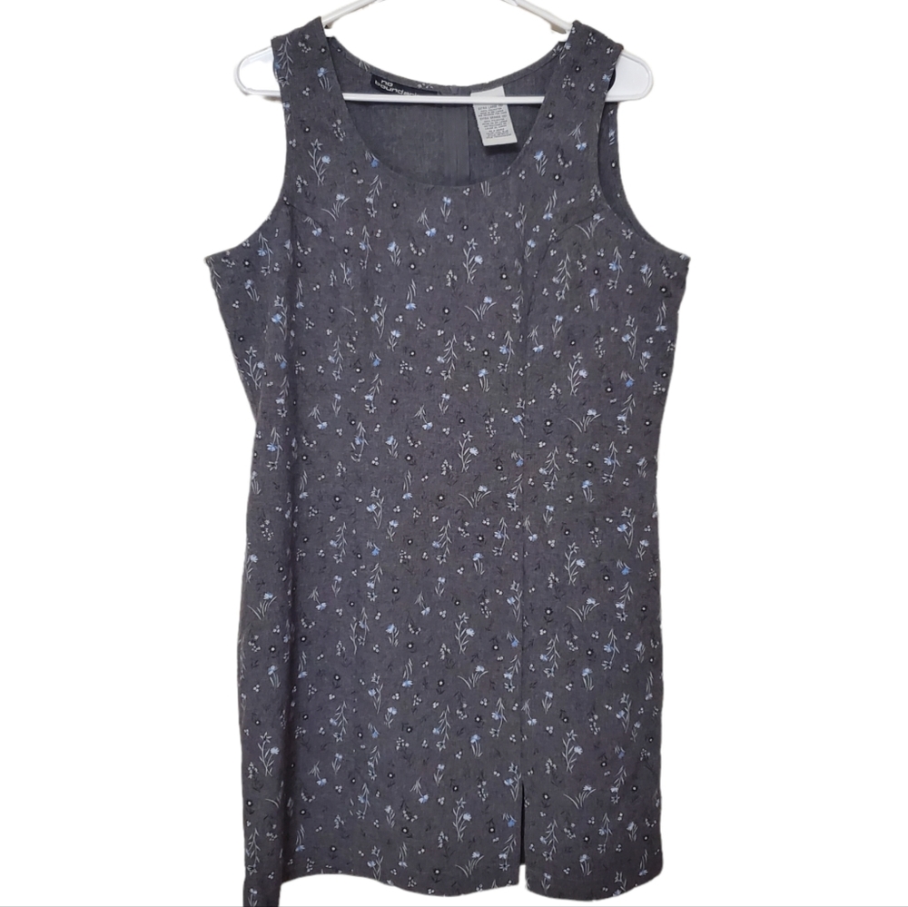 Women's No Boundaries size extra large (xl) 15 grey w/ floral print dress